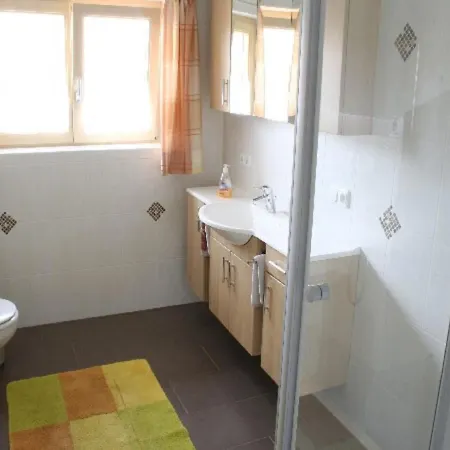 Breyer Apartment *